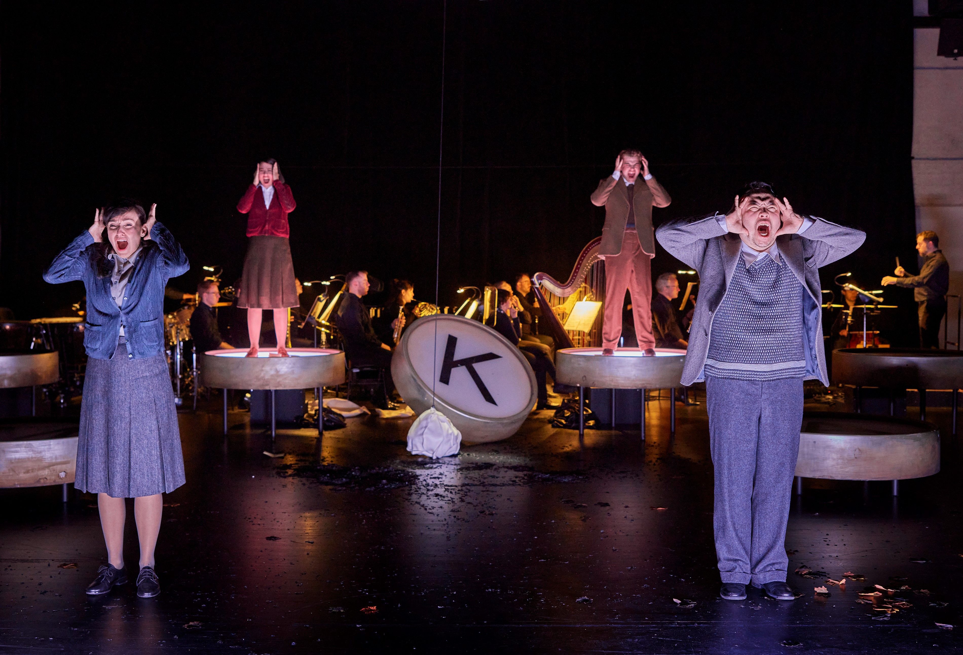 Hans und Sophie Scholl, die Schauspielenden und Singenden